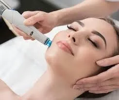 Limpieza facial profesional: tecnología médica para una piel sana y equilibrada